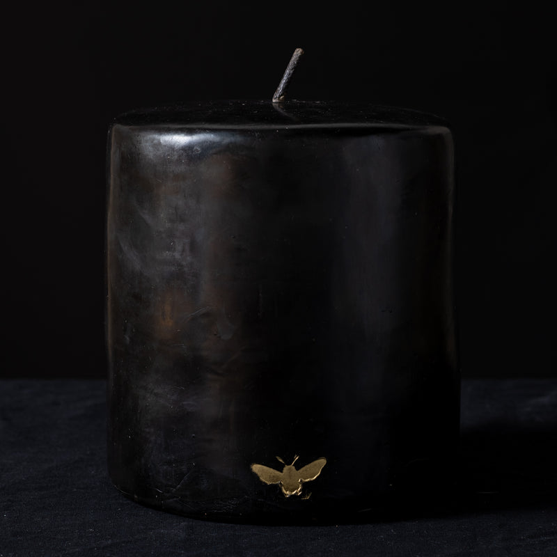 Bloom Bee Cylinder Candle 8"x8"