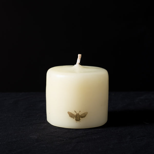 Bloom Bee Cylinder Candle 5"x4"