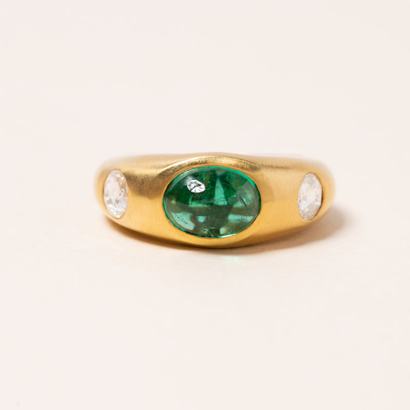 Emerald and Polki Diamond Ring