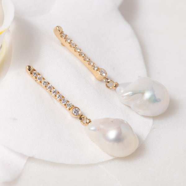 Clarity Pearl Earrings