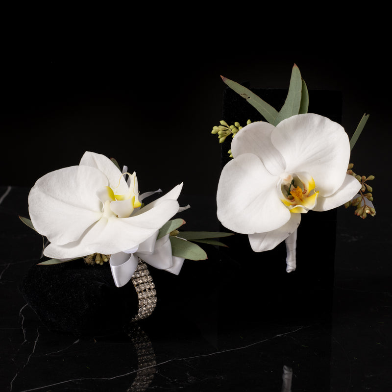 Modern Pure Boutonniere and Corsage