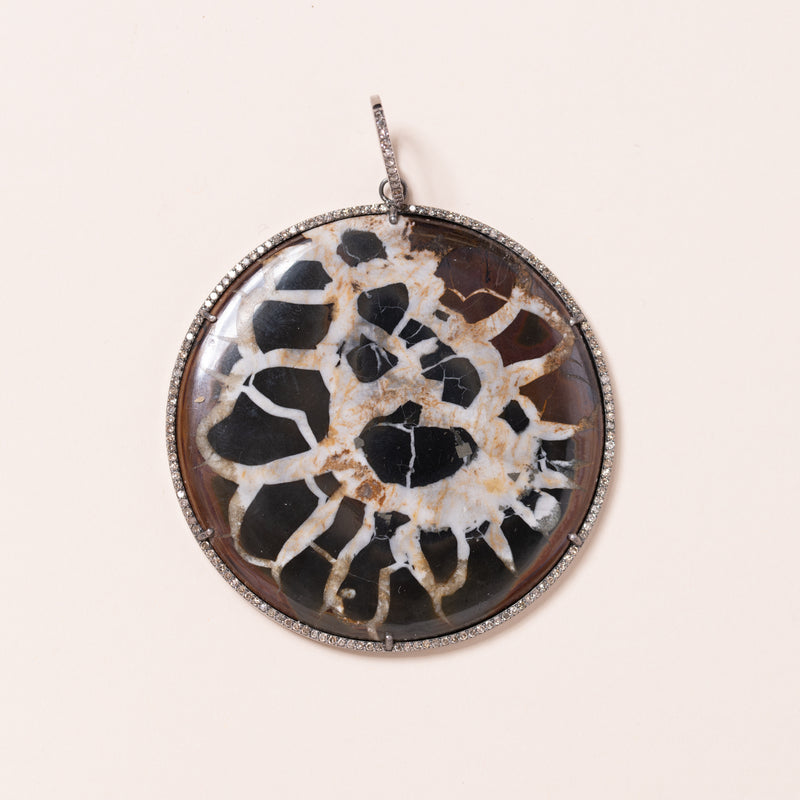Serpentine and Diamond Round Pendant
