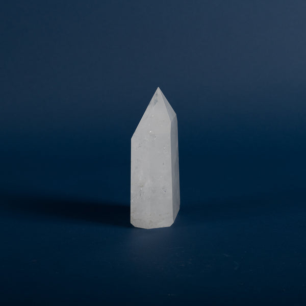 Cloudy Quartz Point - 180