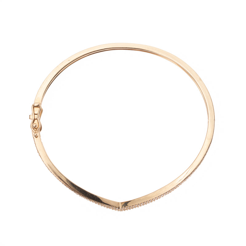 diamond V gold bracelet 