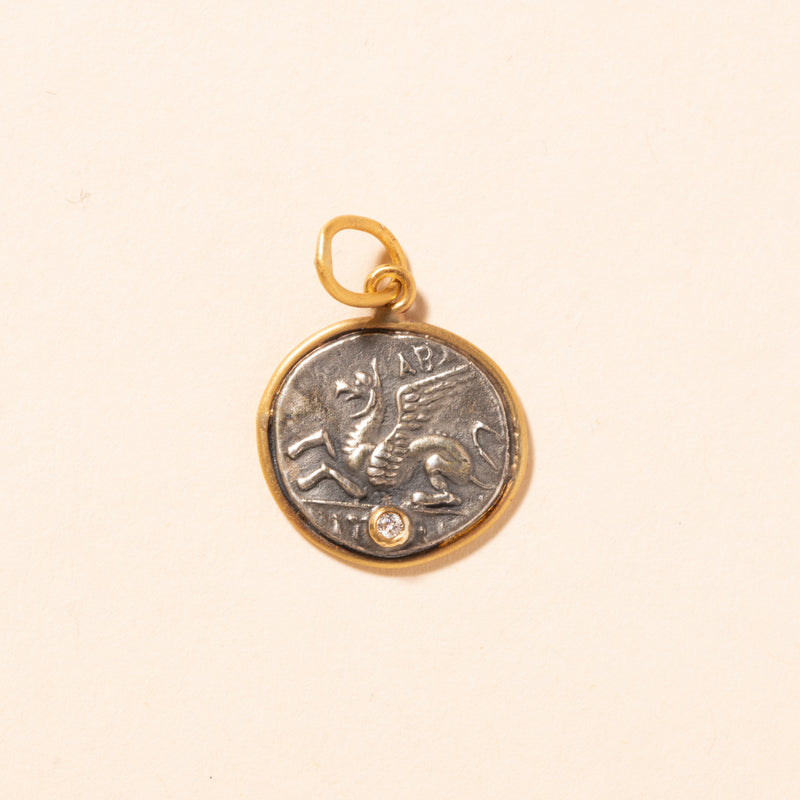 pegasus pendant coin with diamond and gold