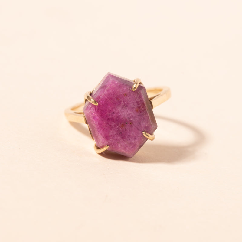 hexagon raw ruby slice gold ring 