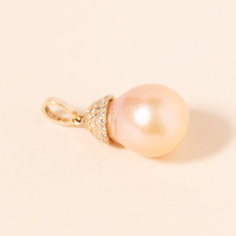 precious pearl and gold diamond cap pendant 