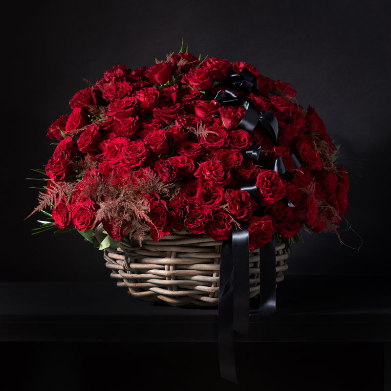 Red Rose Basket