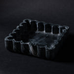 black marble waved plate 