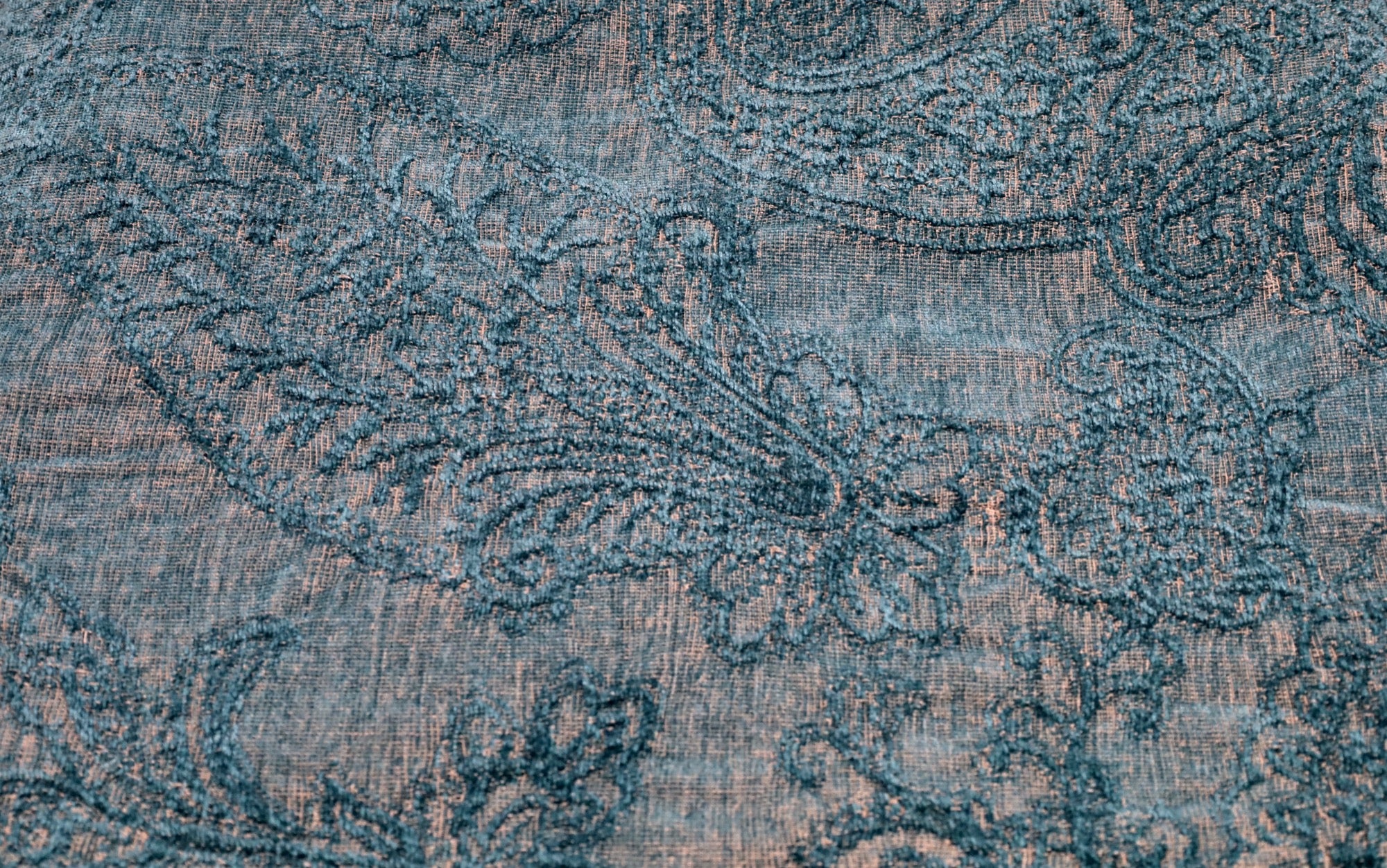 Savery Woven Paisley Blanket 79"x55"