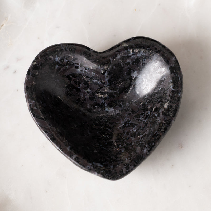 Gabbro Heart Bowl