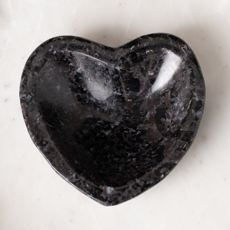 Gabbro Heart Bowl