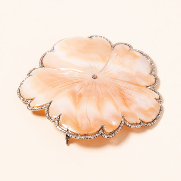 White Mother of Pearl Flower Pendant